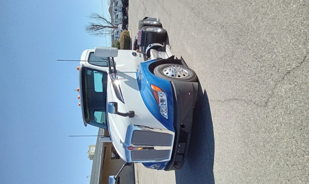 New 2024 KENWORTH T680 at Papé Kenworth in French Camp, CA