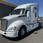 Used 2018 KENWORTH T680 at Papé Kenworth in Portland, OR