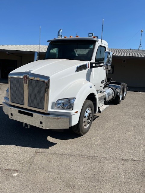 New 2024 KENWORTH T880 at Papé Kenworth in French Camp, CA