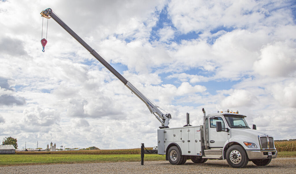 New  76 Series Telescopic Service Cranes at Papé Kenworth