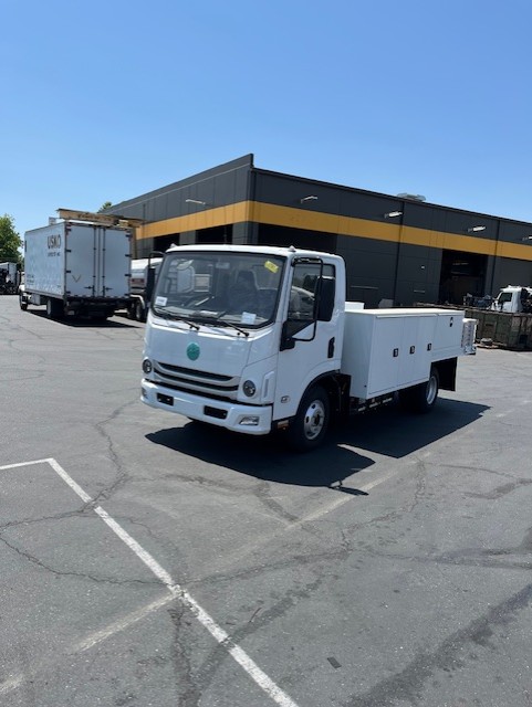 New 2024 Mullen THREE at Papé Kenworth in Sacramento, CA