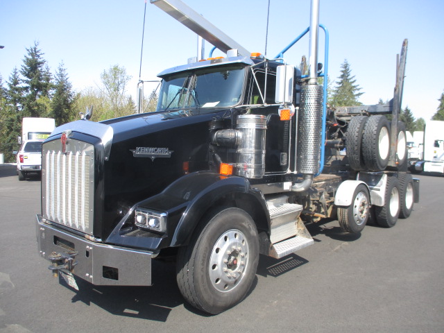 Used 2000 KENWORTH T800 at Papé Kenworth in Federal Way, WA