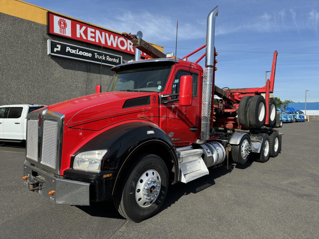 Used 2018 KENWORTH T880 at Papé Kenworth in Portland, OR