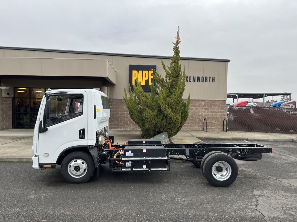 New 2025 Mullen THREE at Papé Kenworth in Medford, OR