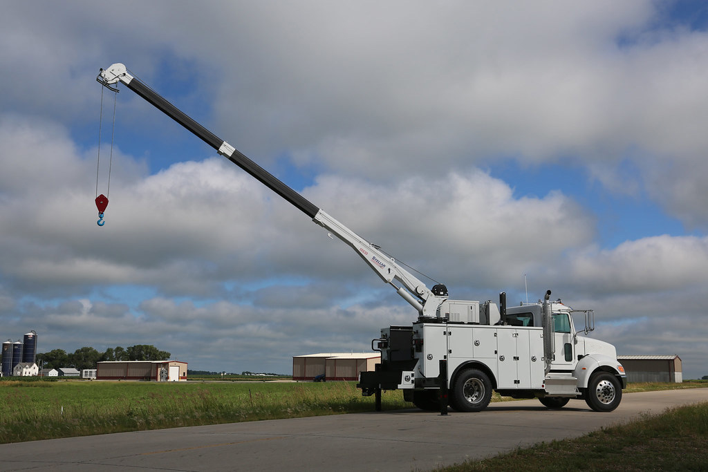 New  10630 Telescopic Service Cranes at Papé Kenworth