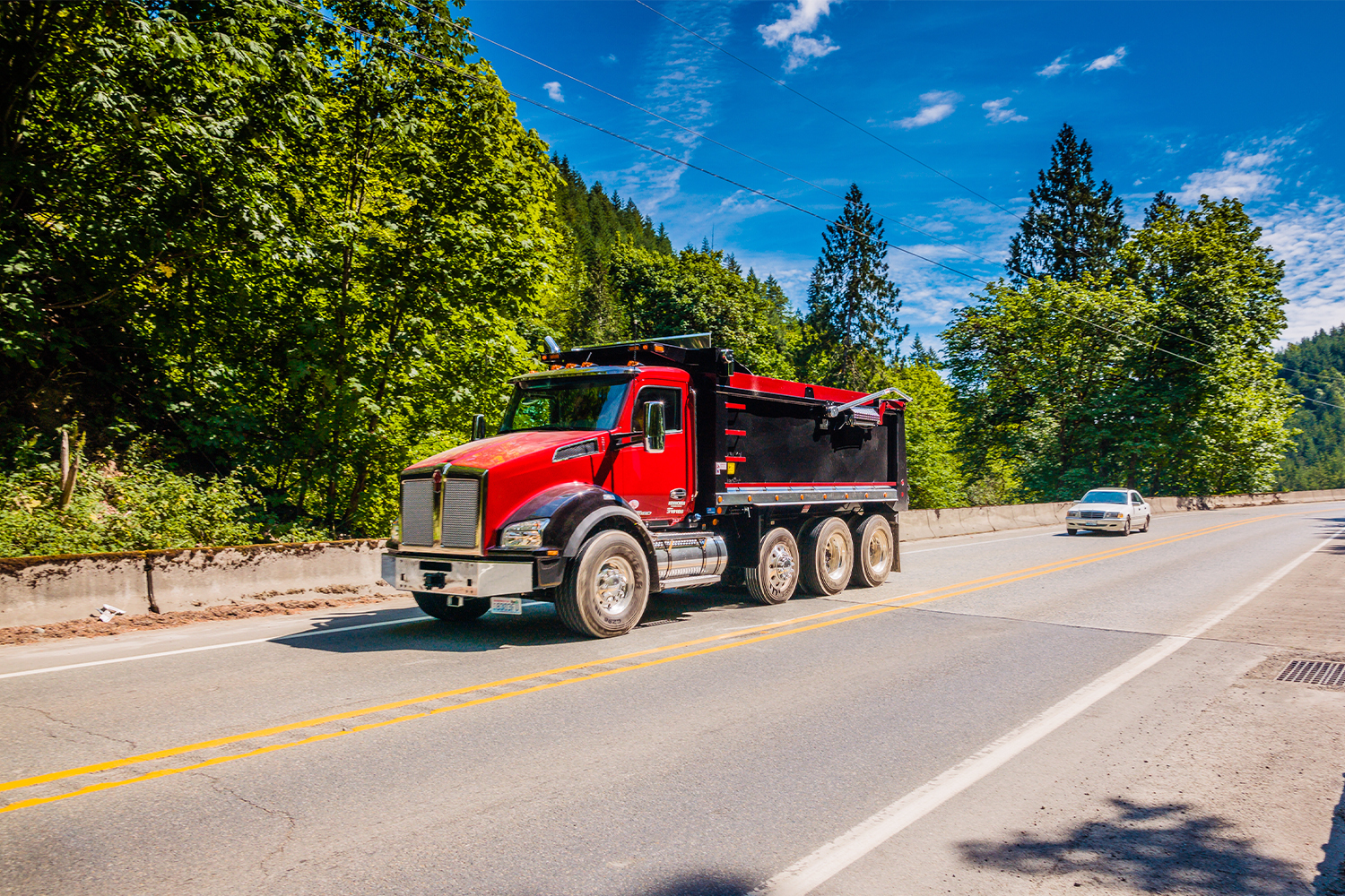 New KENWORTH T880 at Papé Kenworth