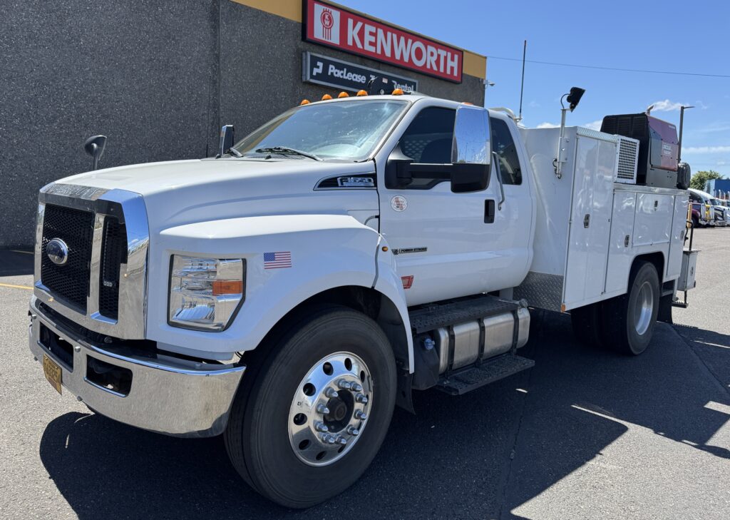Used 2023 FORD F650 at Papé Kenworth in Portland, OR