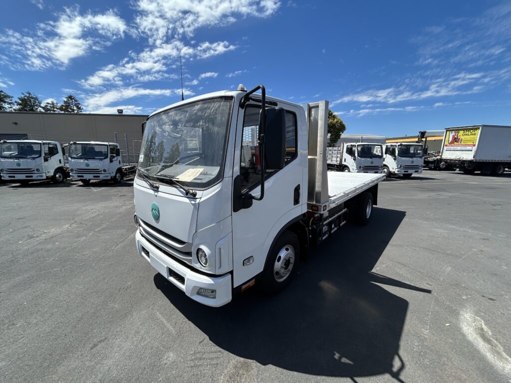 New 2024 null THREE at Papé Kenworth in San Leandro, CA