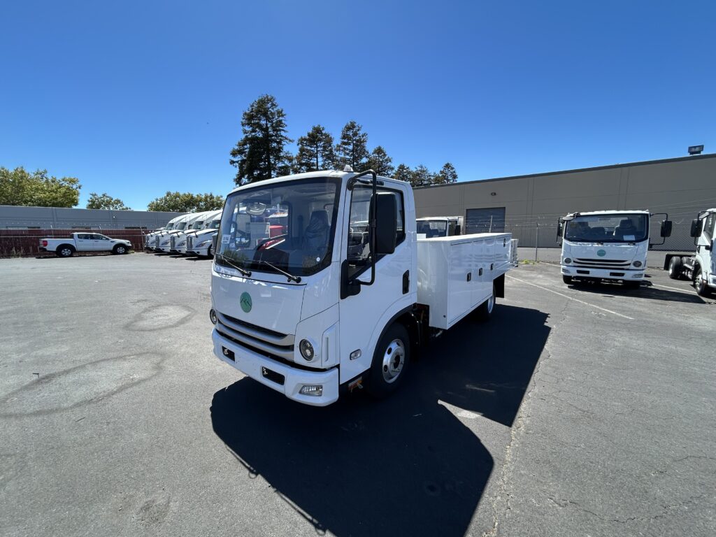 New 2024 null THREE at Papé Kenworth in San Leandro, CA