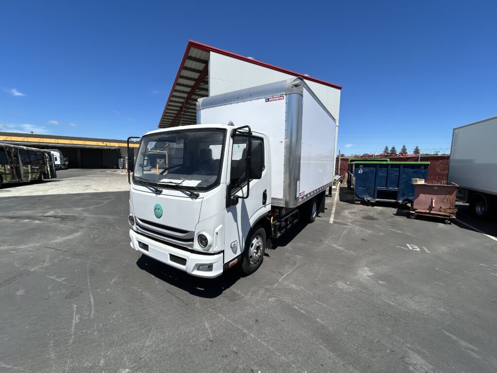 New 2024 null THREE at Papé Kenworth in San Leandro, CA