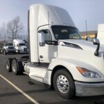 New 2025 KENWORTH T680 at Papé Kenworth in Ferndale, WA