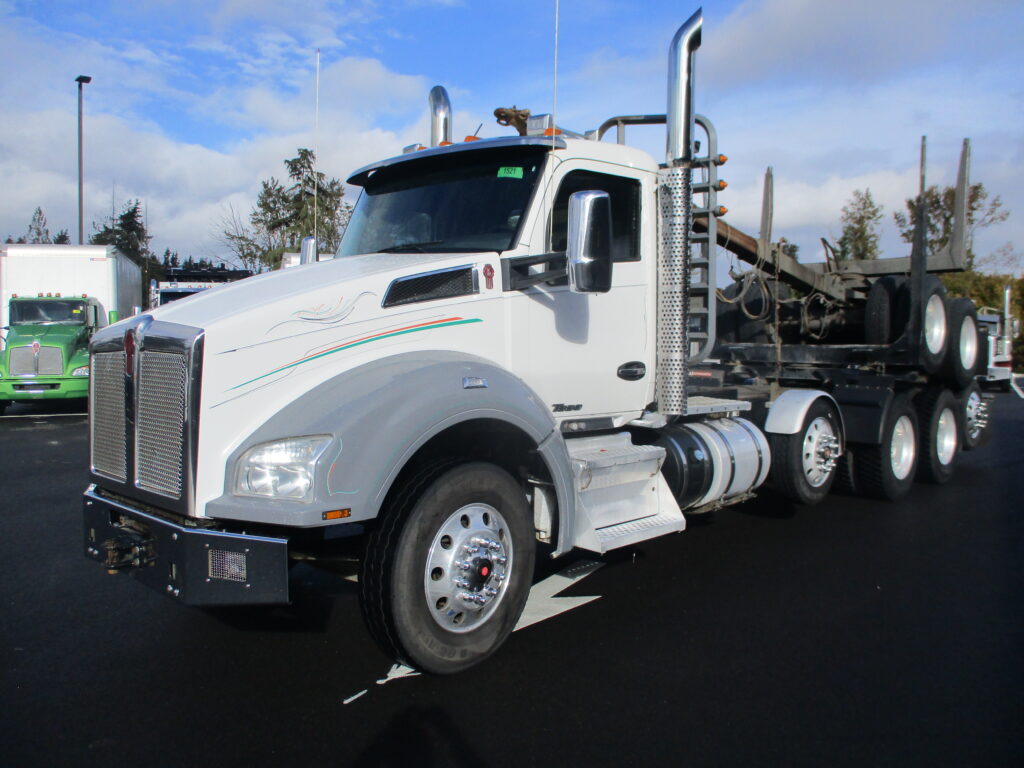 Used 2020 KENWORTH T880 at Papé Kenworth in Federal Way, WA