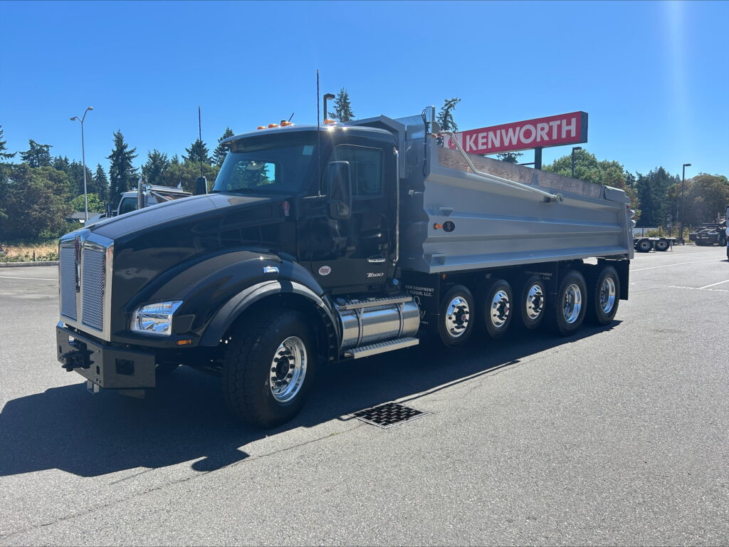 New 2025 KENWORTH T880 at Papé Kenworth in Marysville, WA