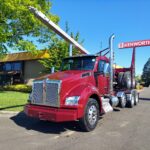 New 2025 KENWORTH T880 at Papé Kenworth in Eugene, OR