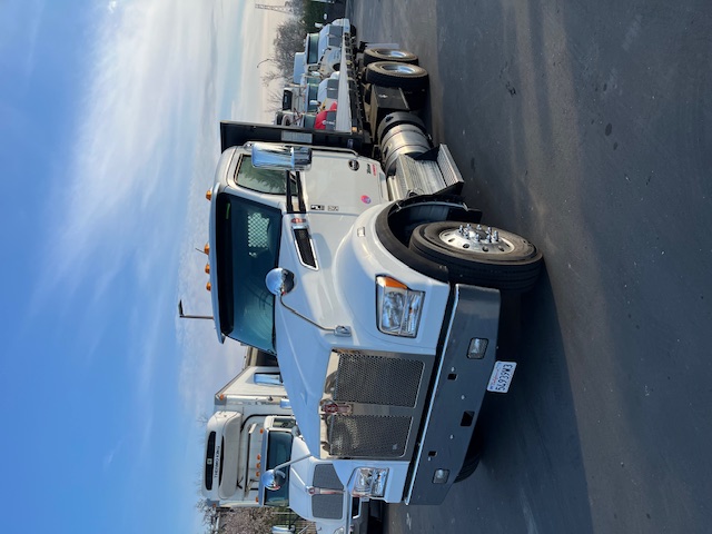 Used 2024 KENWORTH T880 at Papé Kenworth in Sacramento, CA