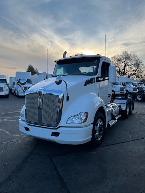 Used 2019 KENWORTH T680 at Papé Kenworth in Sacramento, CA