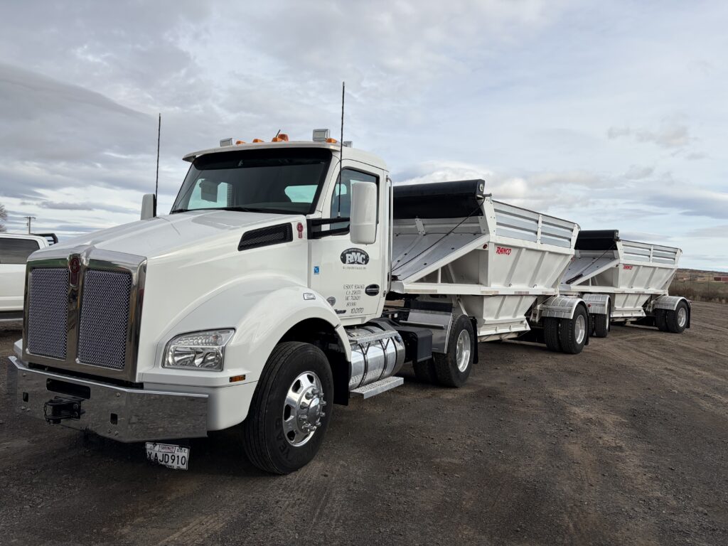 Used 2020 KENWORTH T880 at Papé Kenworth in Medford, OR