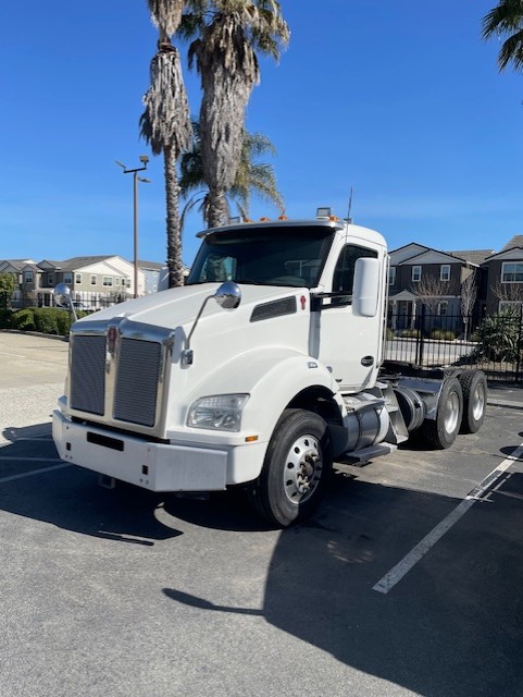 Used 2019 KENWORTH T880 at Papé Kenworth in Sacramento, CA