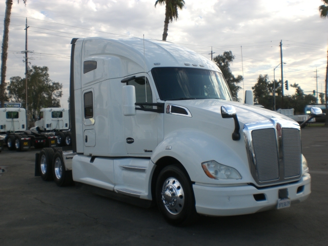 Used 2020 KENWORTH T680 at Papé Kenworth in Fresno, CA