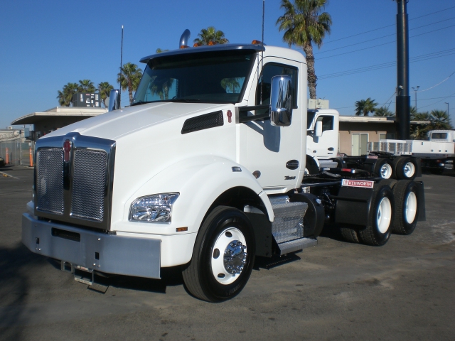 Used 2023 KENWORTH T880 at Papé Kenworth in Fresno, CA