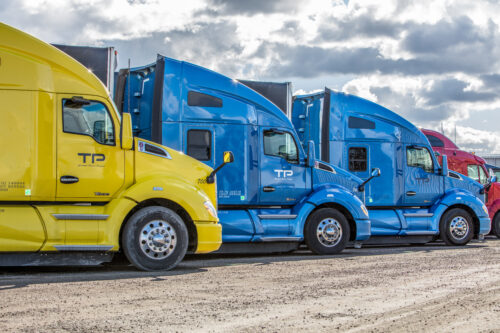 Keeping Your Drivers Comfortable: Sleeper Cab Kenworths