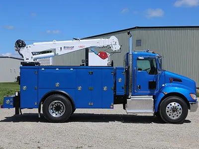 Mechanic Trucks & Cranes
